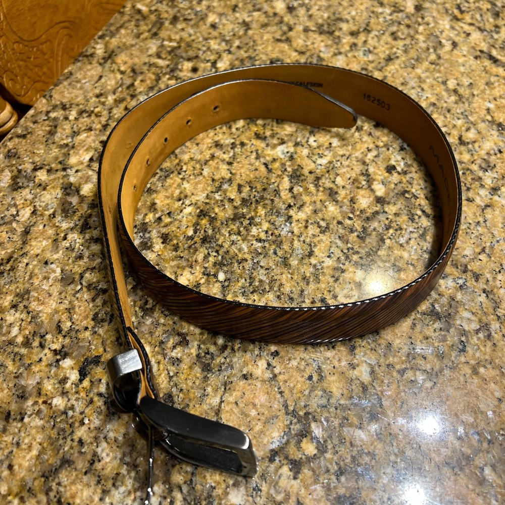 Remu Tulliani Brown Leather Belt.